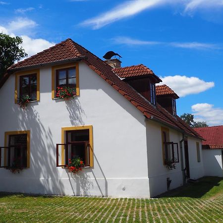 Ubytovani Orlik Bagian luar foto