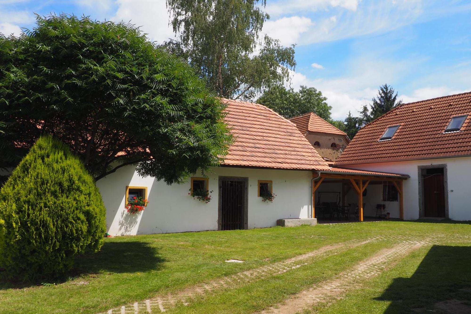 Ubytovani Orlik Bagian luar foto